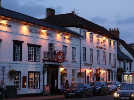 The Catherine Wheel Wetherspoon Hotel Henley-on-Thames Екстер'єр фото