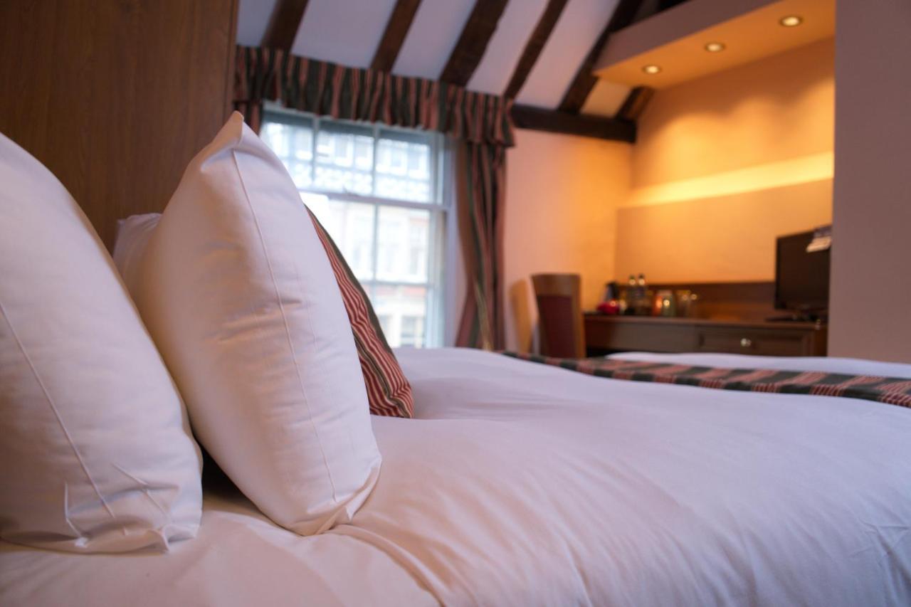 The Catherine Wheel Wetherspoon Hotel Henley-on-Thames Екстер'єр фото